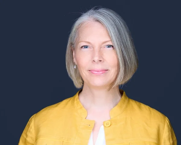 Professional financial services headshot example 1 - Philadelphia photography by Images by IBA