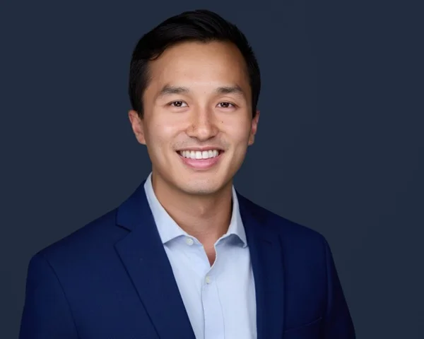 Professional financial services headshot example 2 - Philadelphia photography by Images by IBA